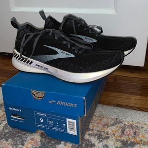 Brooks Bedlam 3 Women’s Shoes Size 9